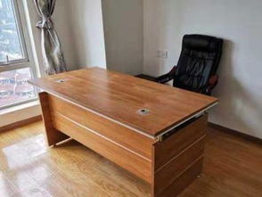 圖 廠家定制老板桌經(jīng)理桌椅辦公電腦桌辦公桌會(huì)議桌批發(fā)價(jià) 重慶家具 家紡