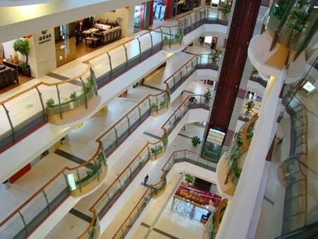 面對冷淡市場，建材家居企業(yè)積極試水電商尋突破